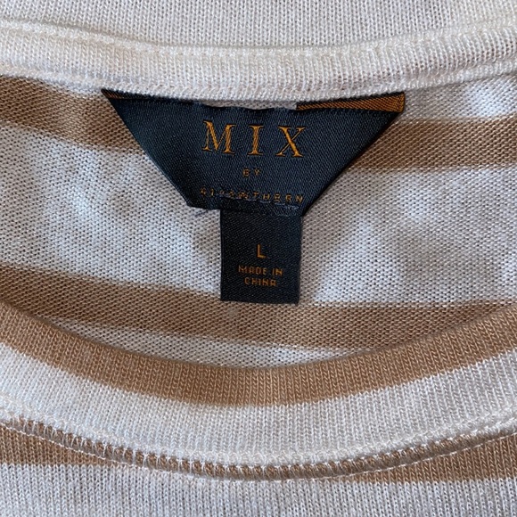 Cream/Tan Sweater - Picture 4 of 5